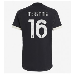 Maillot de foot Juventus Weston McKennie #16 Troisième 2023-24 Manches Courte